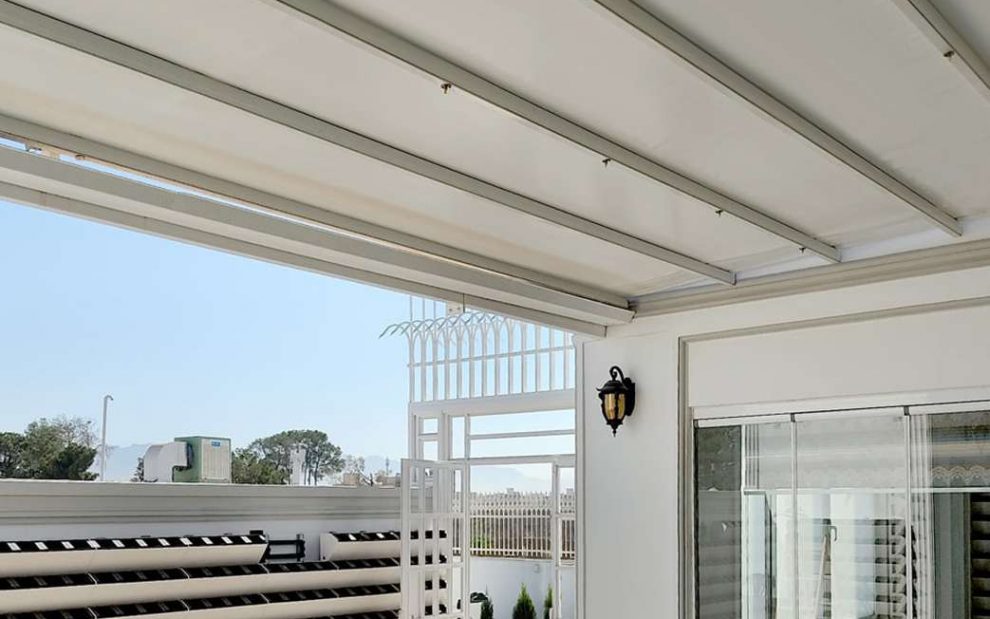 سقف-متحرک-ورودی-یزد-شاخص