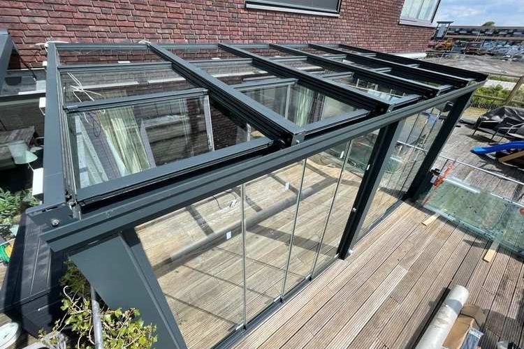 moving-roof-full-glass-2