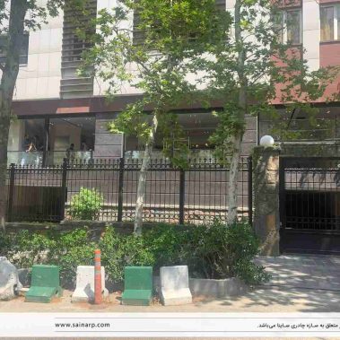 شیشه گیوتینی رستوران