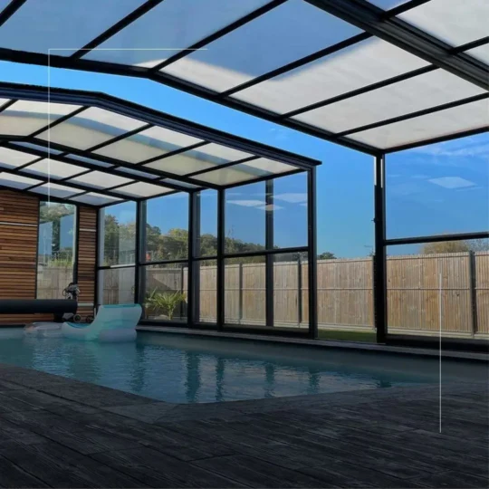 سقف-متحرک-تلسکوپی-استخر-جمع-شونده-ساینا-retractable-telescopic-roof